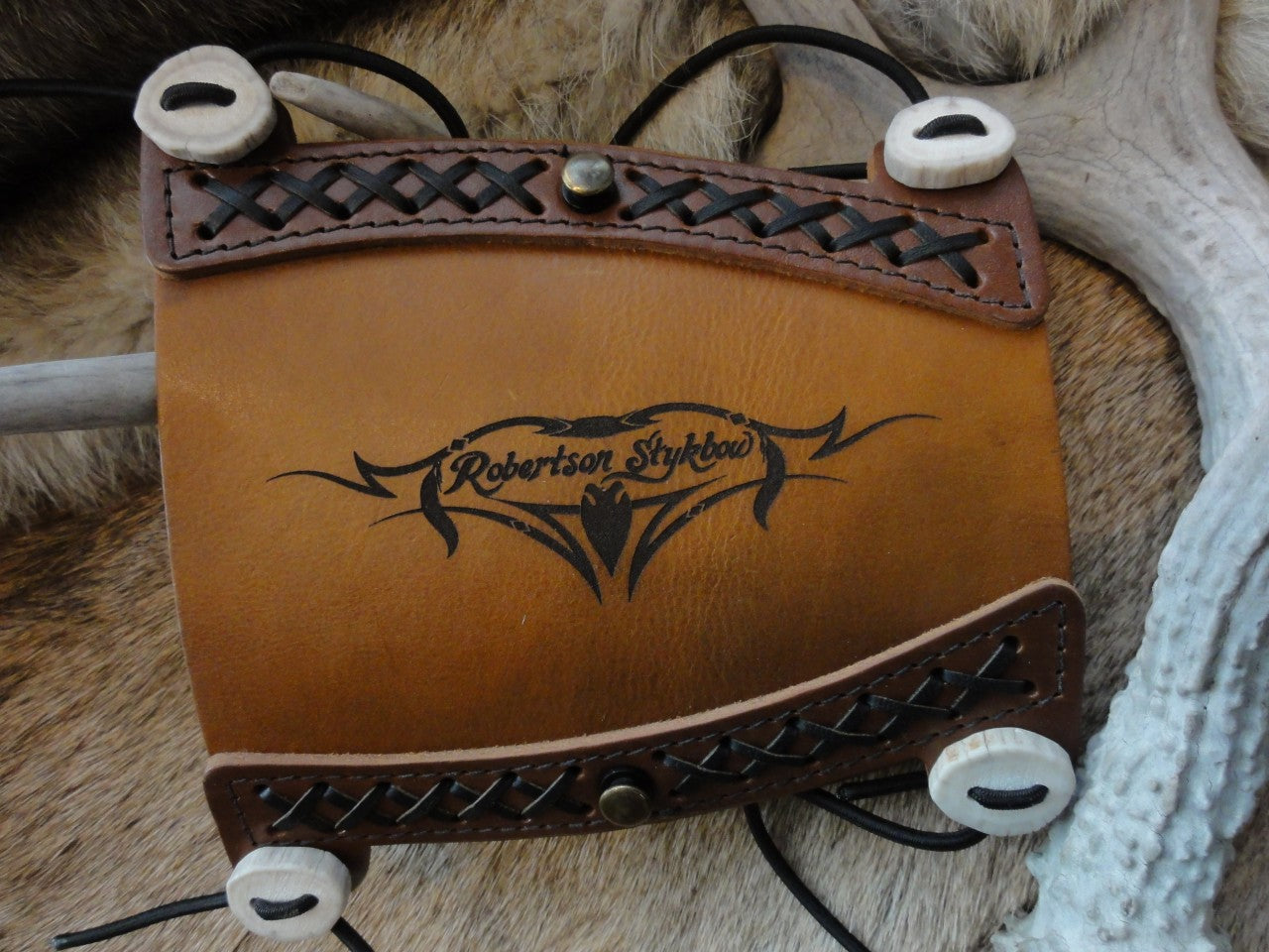 Two-Tone Leather Arm Guard with Robertson Stykbow Engraving