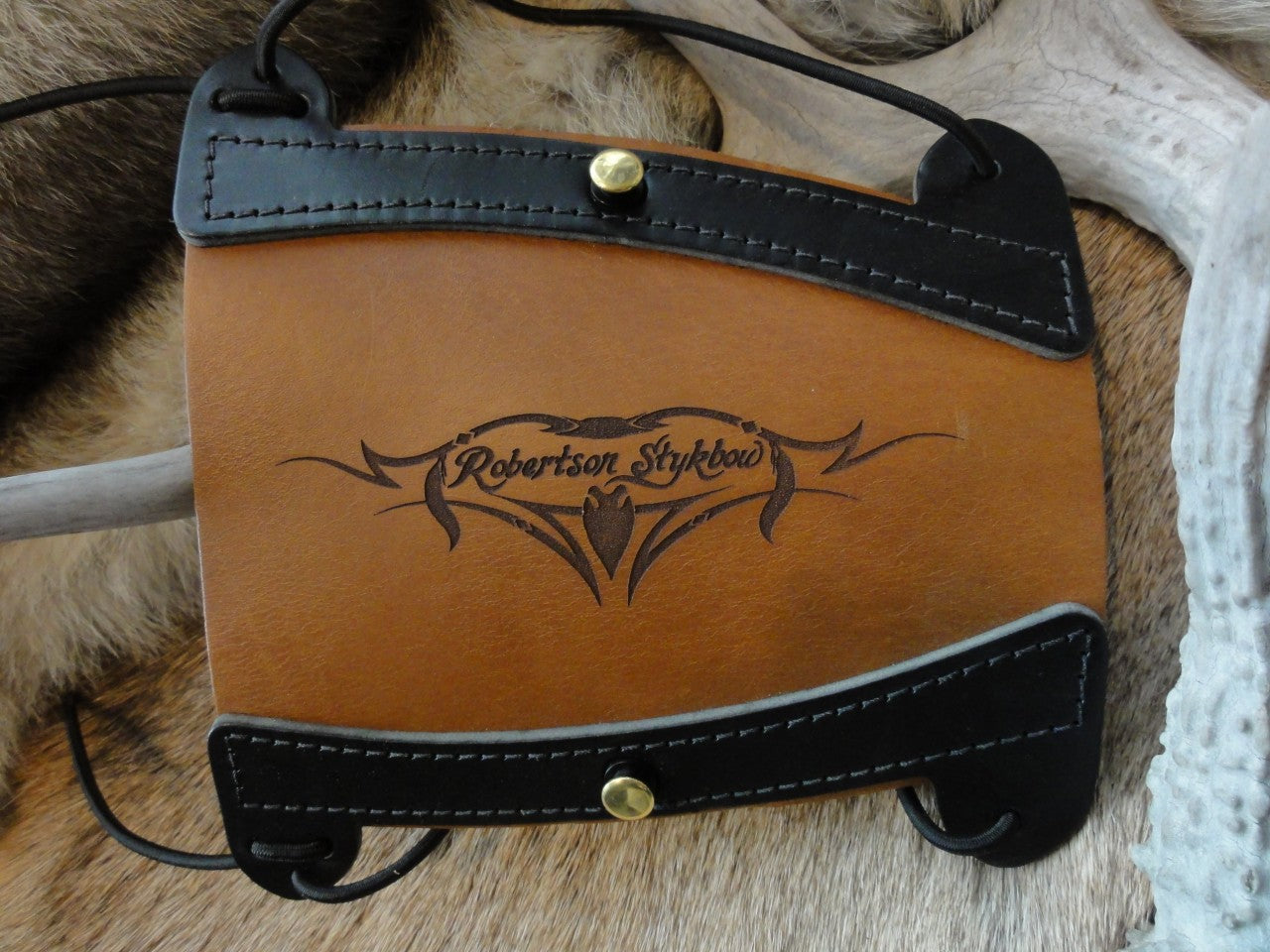 Two-Tone Leather Arm Guard with Robertson Stykbow Engraving