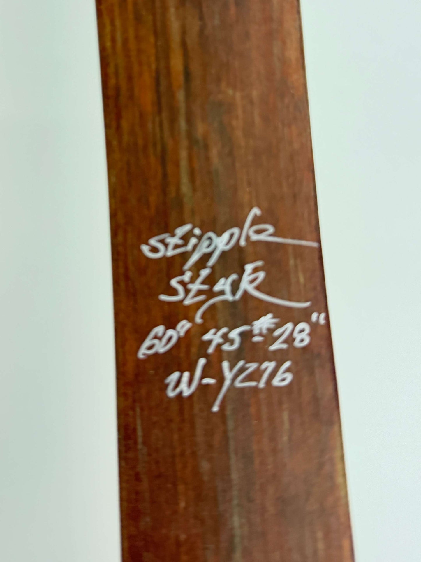Retro Wolfer Recurve One Piece | 60"45# | W-Y276
