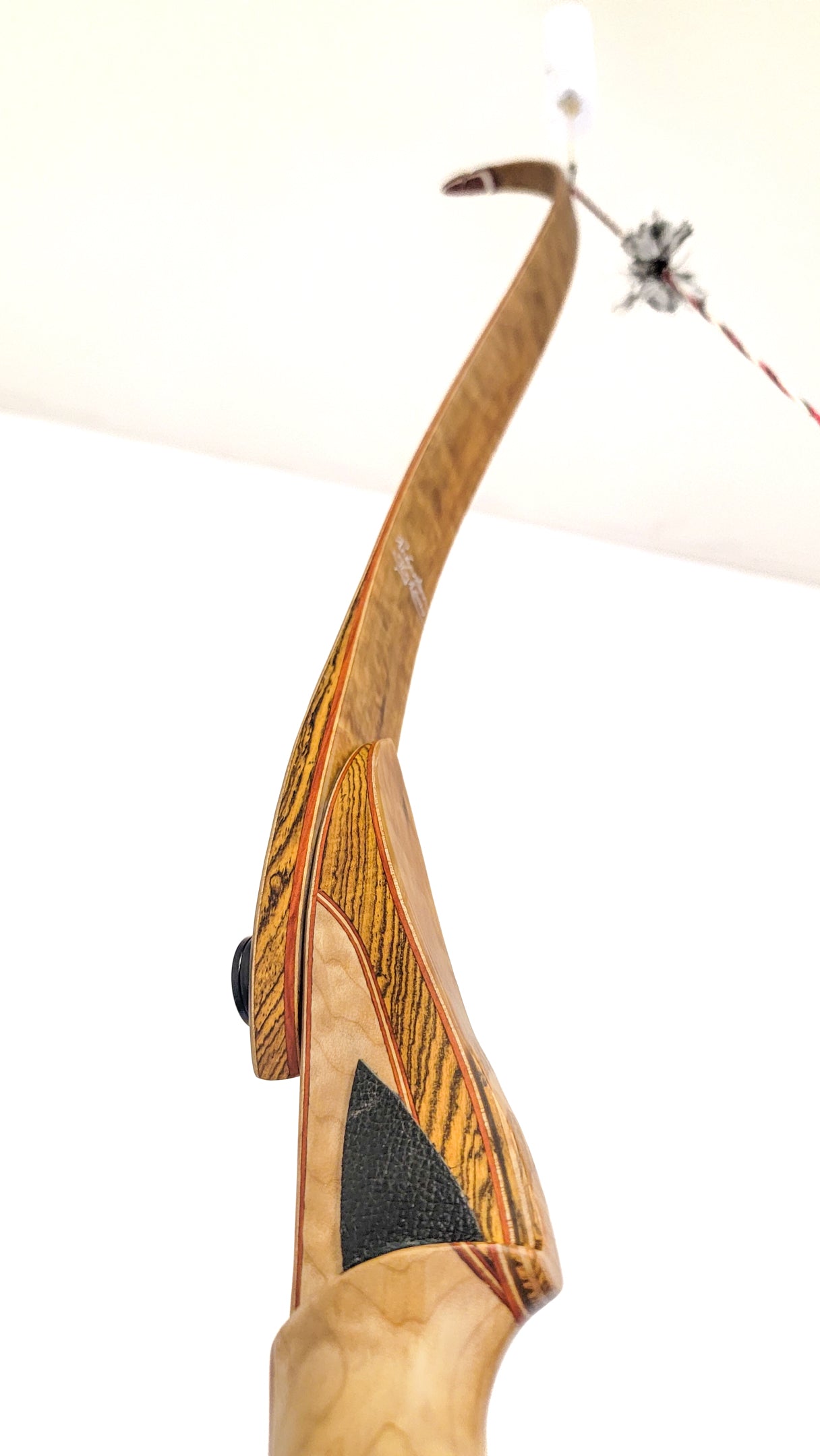 Howler Recurve Takedown | 62" 51# | RH-Y273