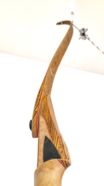 Howler Recurve Takedown | 62" 51# | RH-Y273