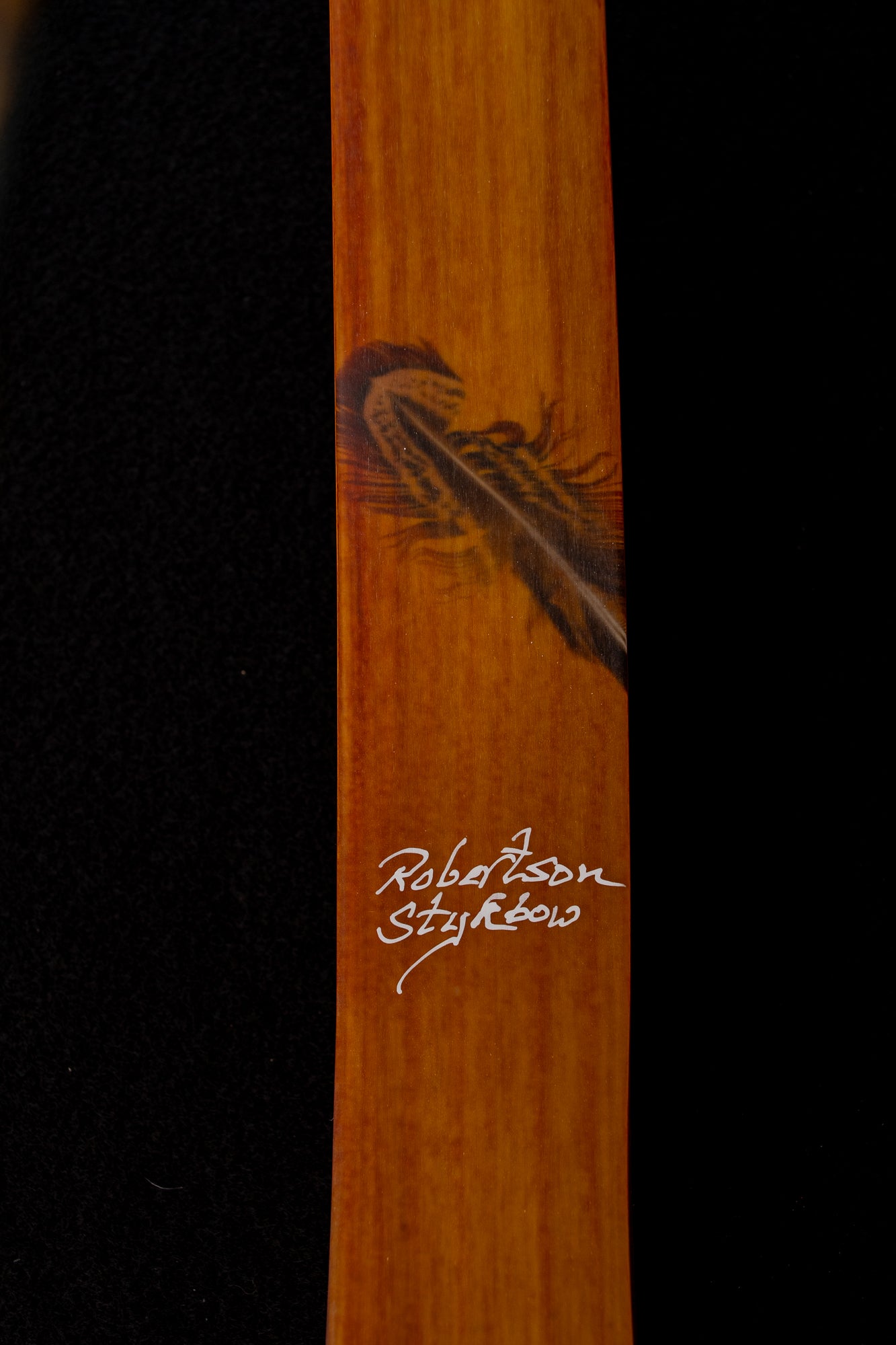 Wolfer Recurve | 60" 44# | WF-W84 | Pheasant Feathers