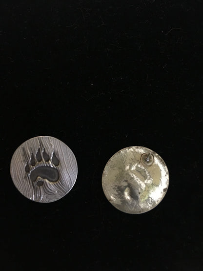 Bear Paw Print Post Earrings 18/50